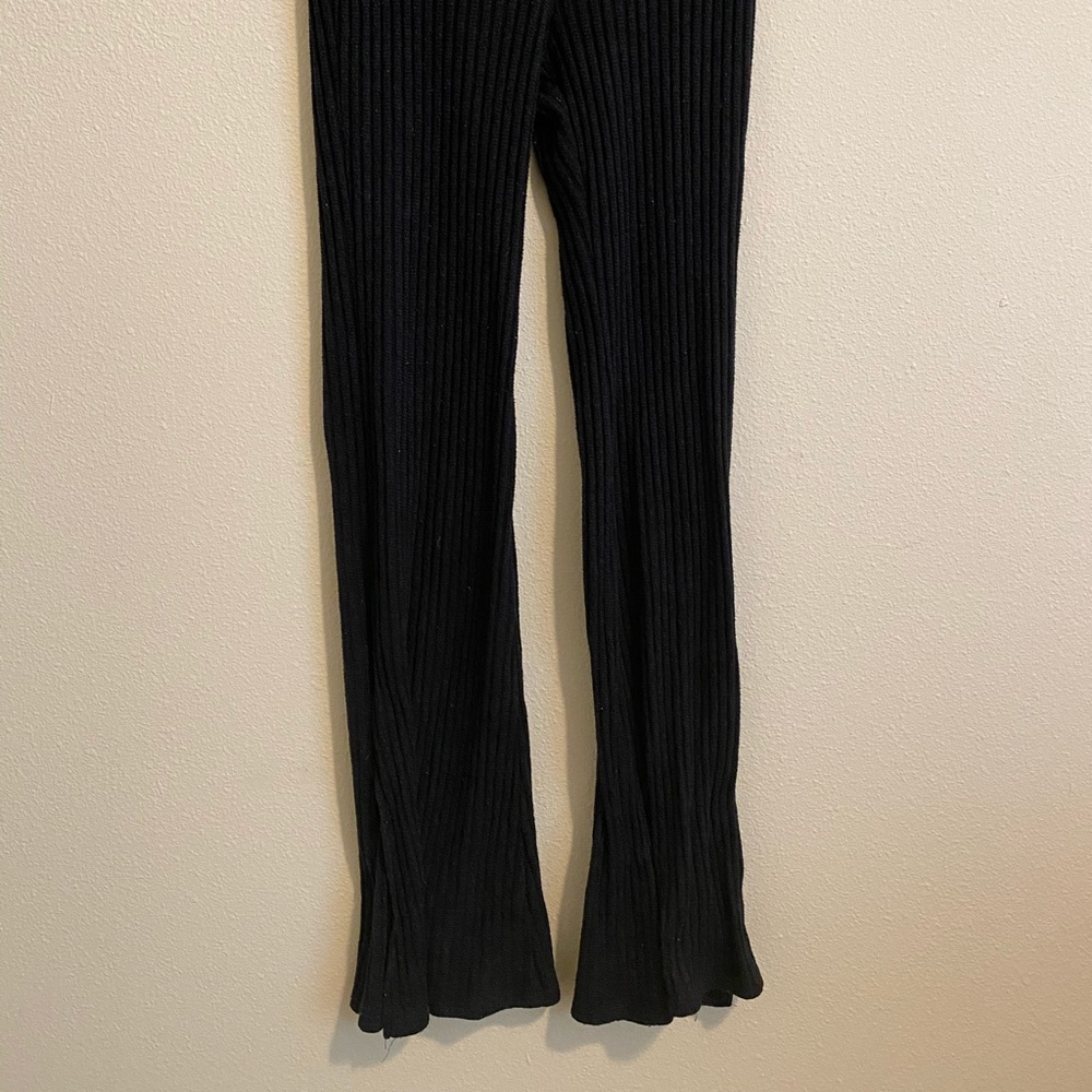 🍑 BOUTIQUE KNIT FLARE PANTS/LEGGING 🍑